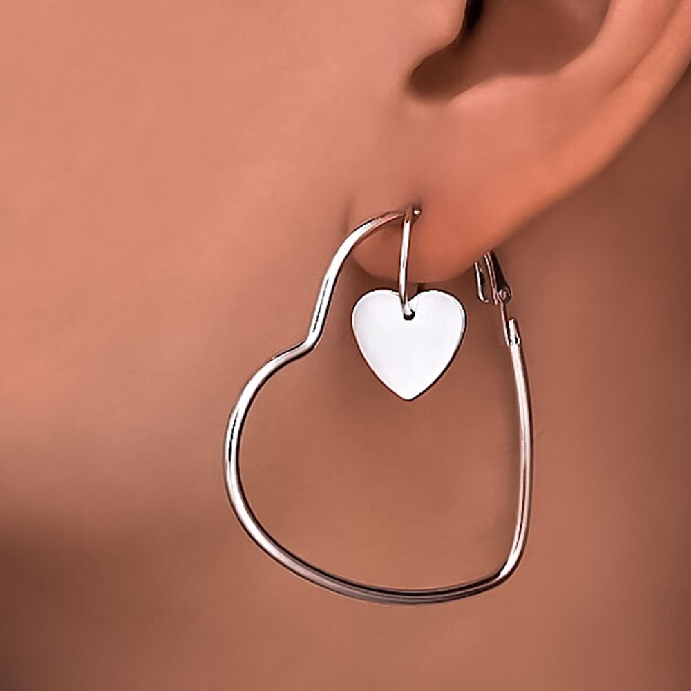 ⚜️𝟯𝟬%𝗢𝗙𝗙 𝗯𝘂𝗻𝗱𝗹𝗲𝘀 𝟯+⚜️ NEW 4 Silver Heart Hoop Charm Earrings Set